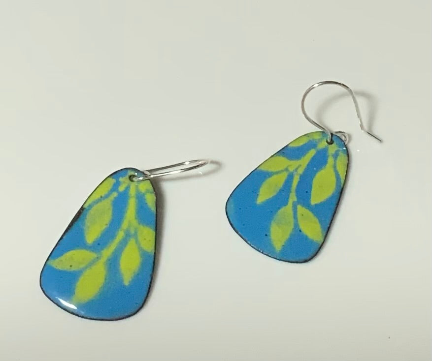 Sweet Yellow Greenish Leaves on Blue Teardrops