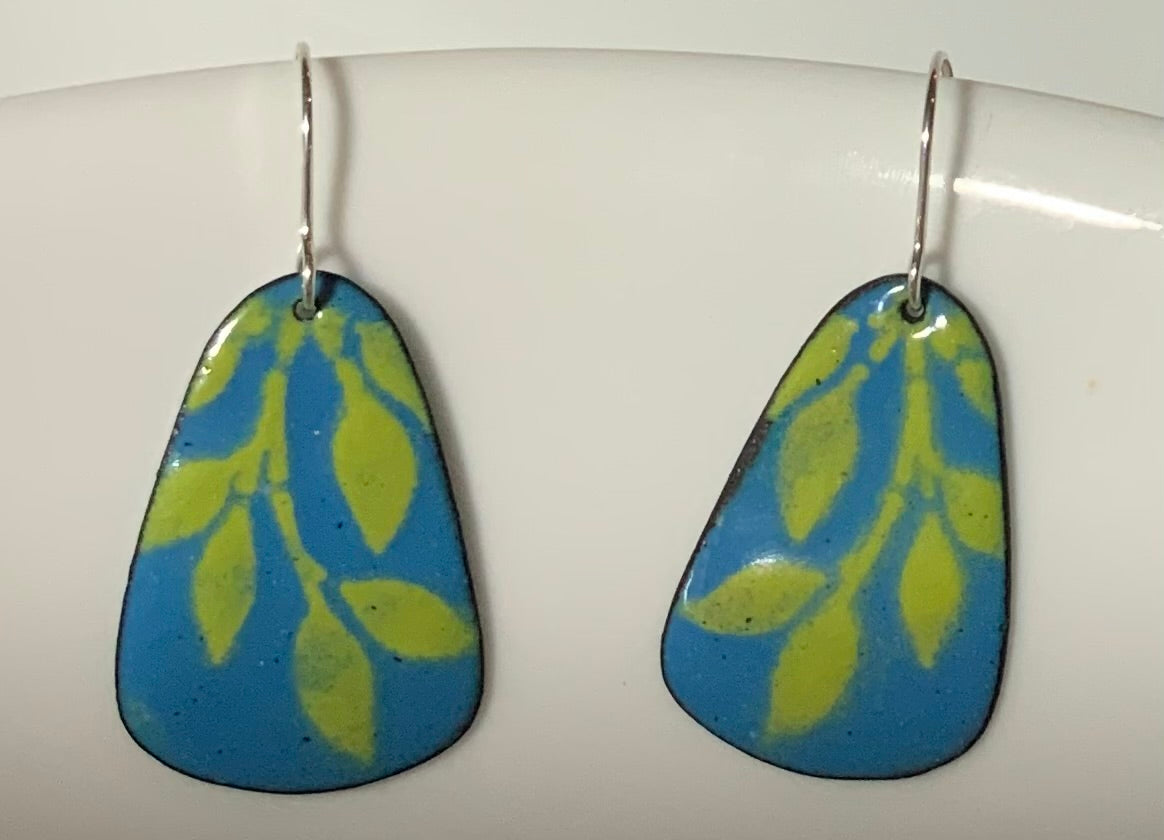 Sweet Yellow Greenish Leaves on Blue Teardrops
