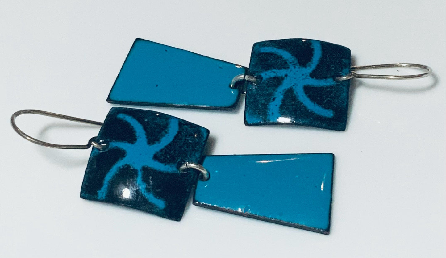 Starburst Theme Enameled Earrings Twilight Blue