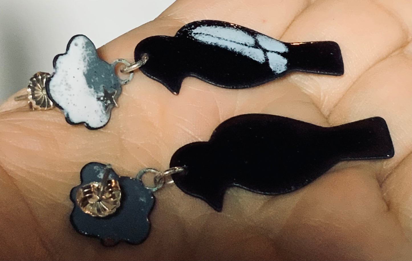 Enameled Bird and Cloud with SS star