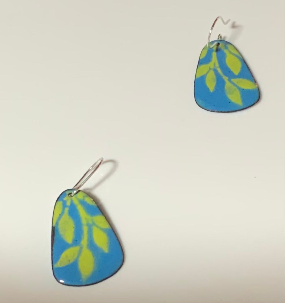 Sweet Yellow Greenish Leaves on Blue Teardrops