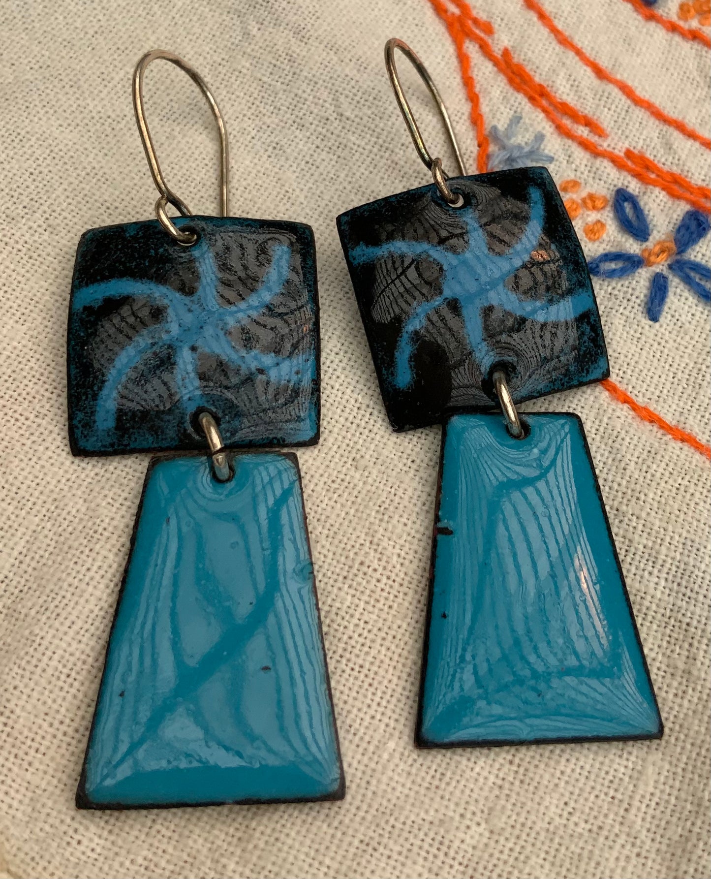 Starburst Theme Enameled Earrings Twilight Blue