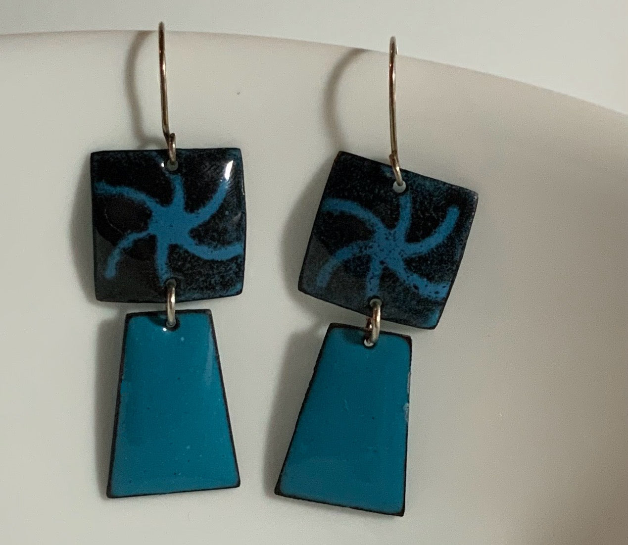 Starburst Theme Enameled Earrings Twilight Blue